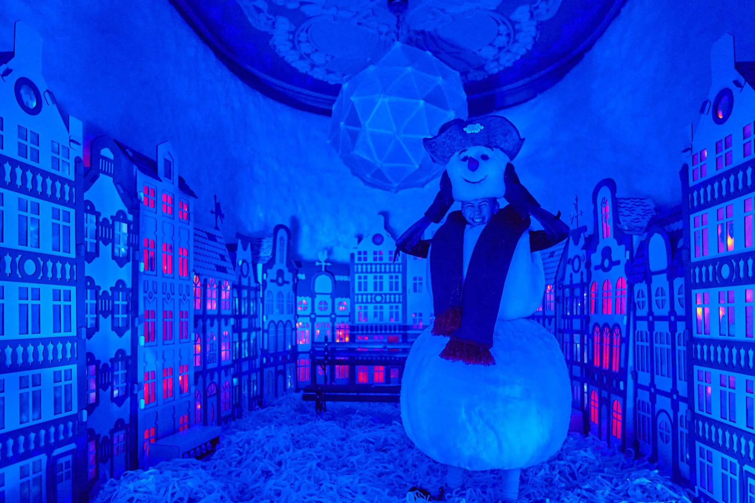 Christmas Experience: House Of Mysterious M… 14