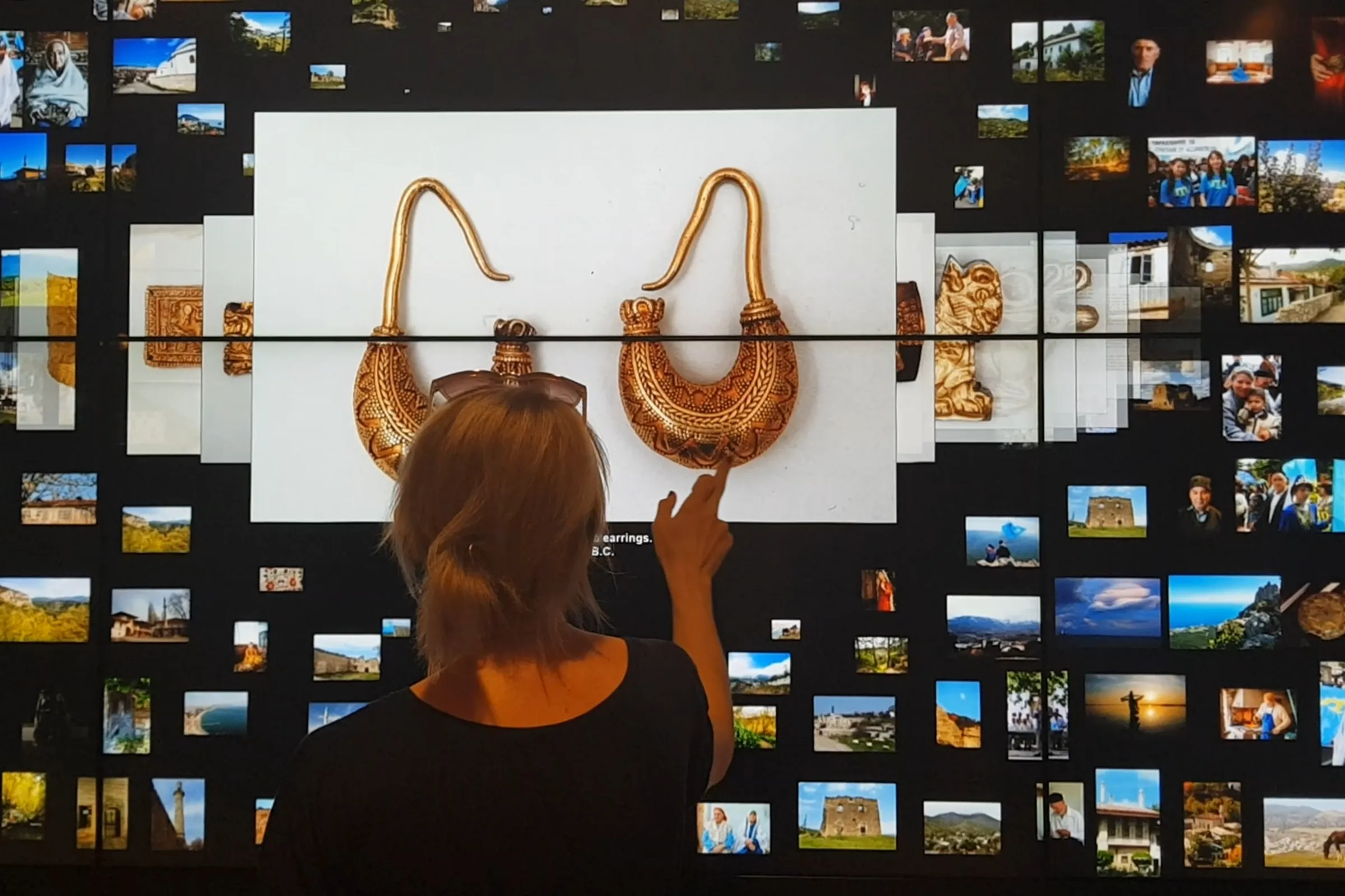 Interactive Installations At Crimea Platform 4