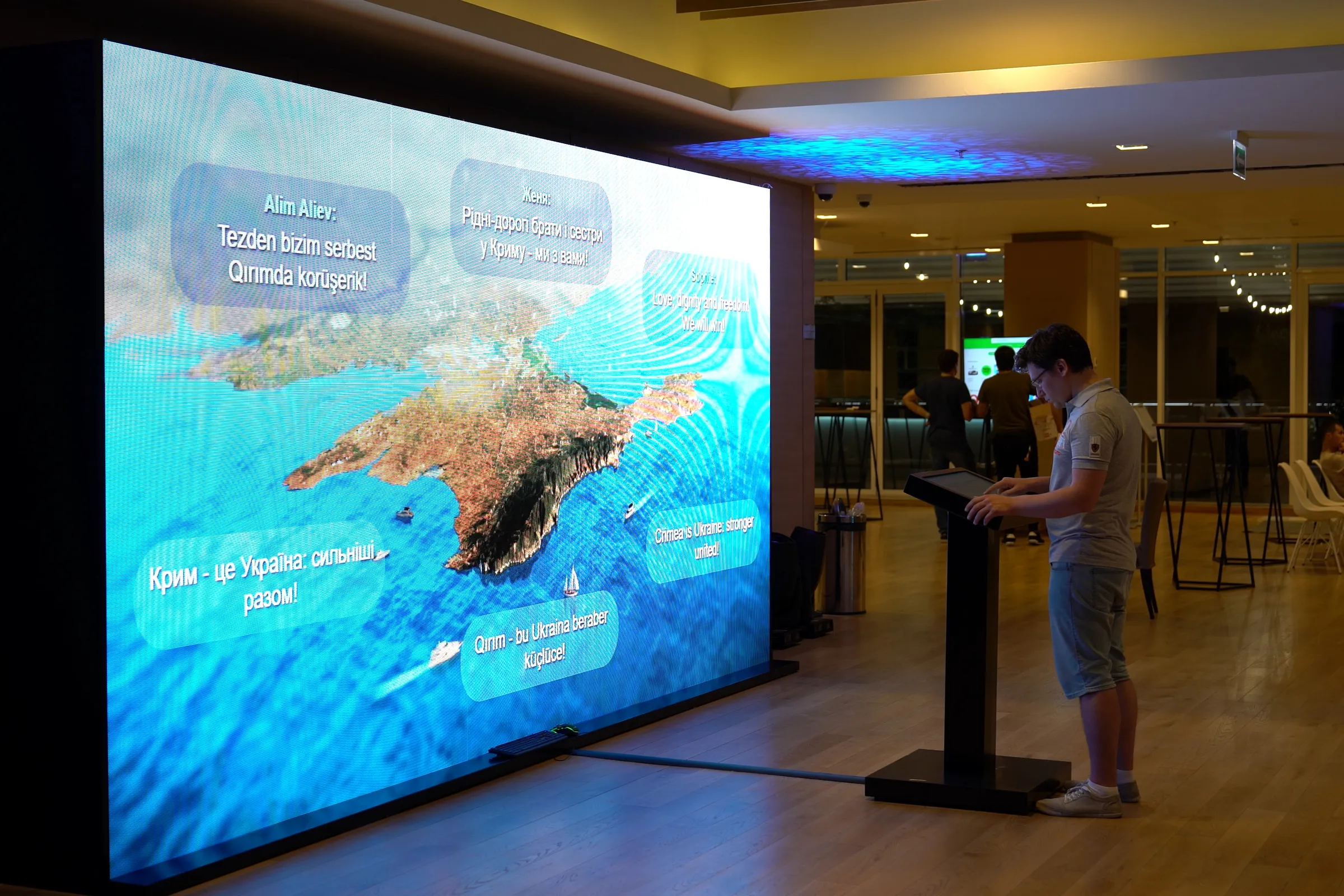 Interactive Installations At Crimea Platform 16