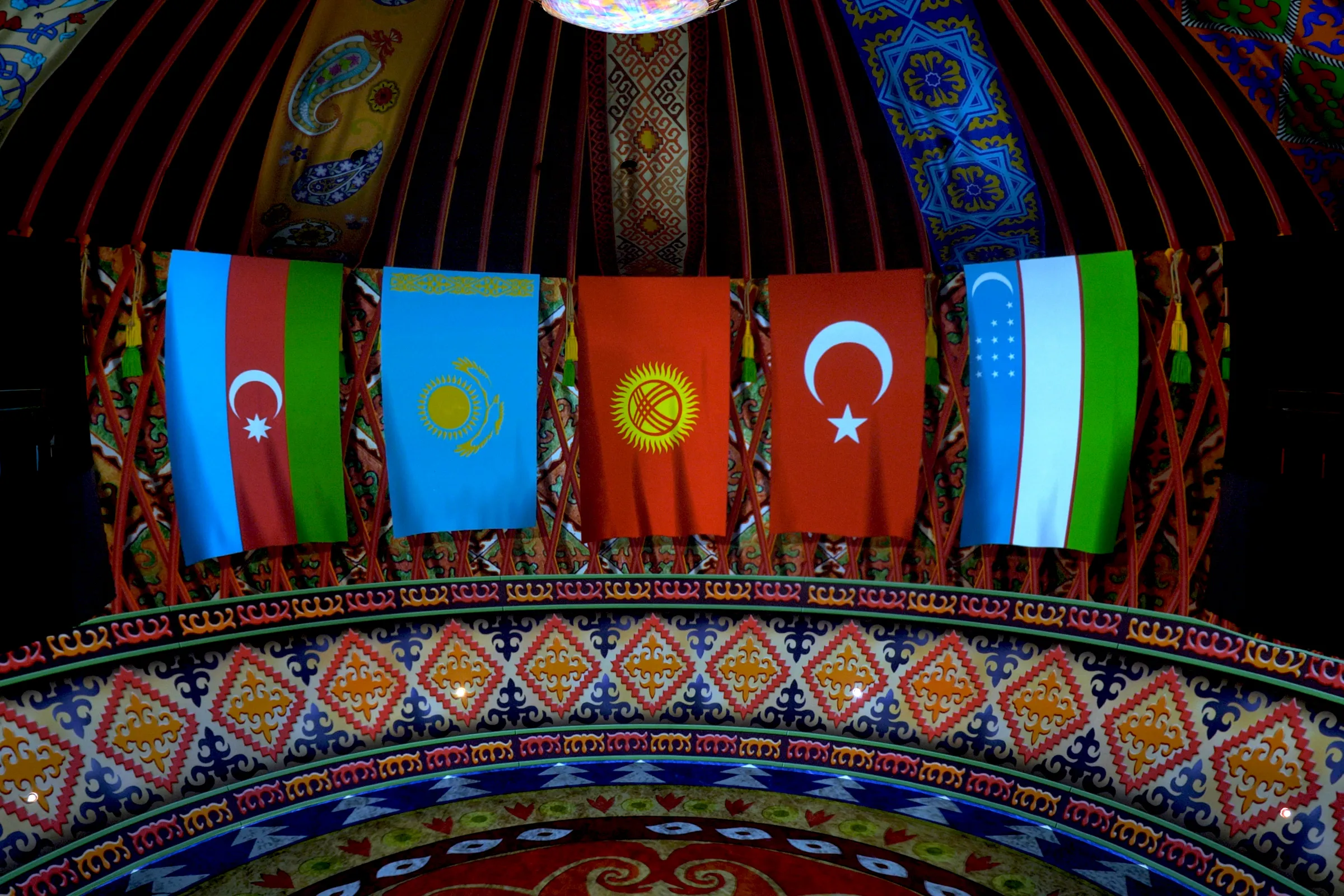 Uly Dala Eli. Turkestan 16